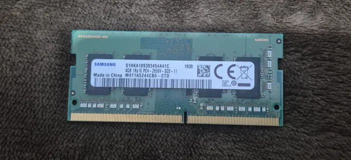 Vendo memória RAM 4gb