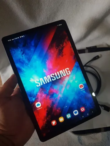 Tablet Samsung grande 64 gigas + cabo