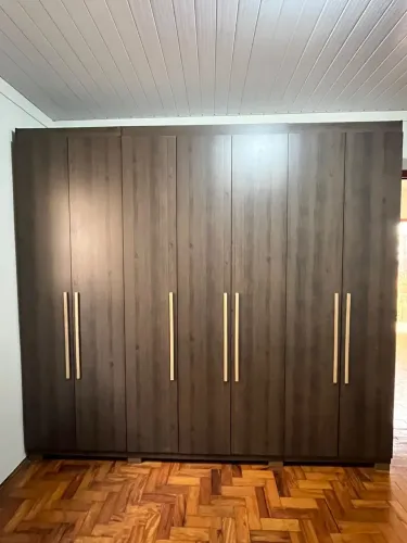 Guarda roupa