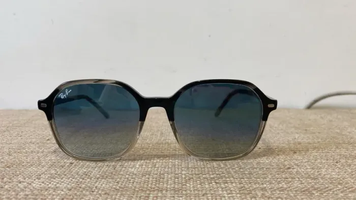 Ray-ban ORIGINAL Modelo John Bi-Gradient Código RB2194 1327GE