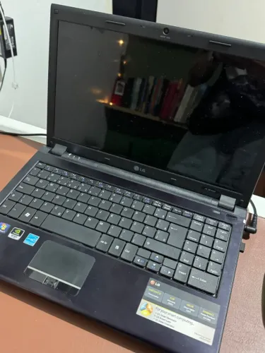 Pra ir hoje! NOTEBOOK LG i5 - ÓTIMO PRA ESTUDOS E TRABALHO