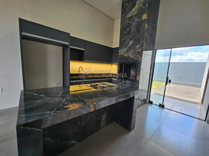 Residencial Colina Azul - Casa com 03 dormitórios, sendo 01 tipo apartamento