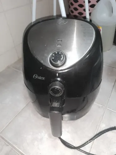 Doação Airfryer Oster - Não liga