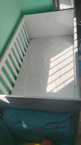 Berço de bebê em ótimo estado vendo por 400