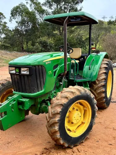 John Deere 5078E 4x4 2012 - 4 Cil. Aspirado - 3.400h