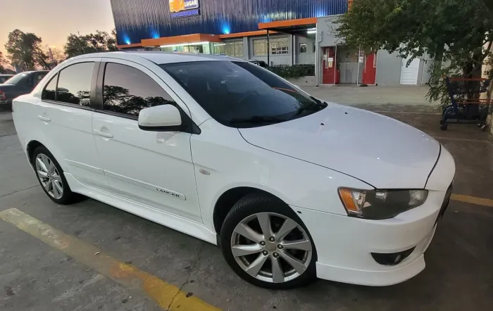 Mitsubishi Lancer 2.0 16V 160cv Aut. 2012