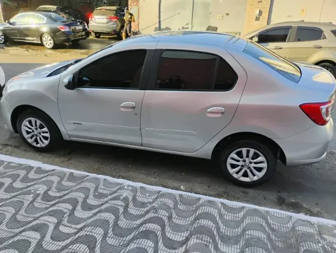 Renault Logan Expres./exp. UP Hi-flex 1.0 16V 4P 2015