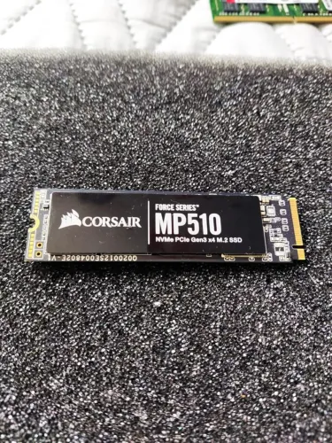 NVMe 960GB CORSAIR MP510