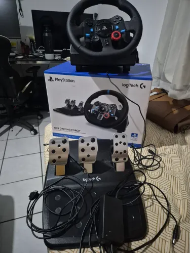 Volante Logitech G29 + suporte
