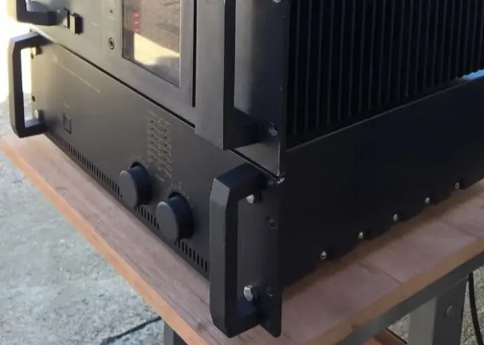 Micrologic M1000 - A lenda do som profissional - impecável