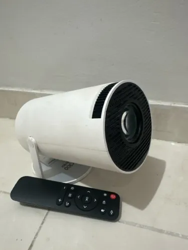 Mini projetor