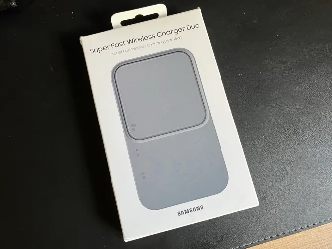 Carregador sem fio Samsung Super Fast Wireless Charger Duo