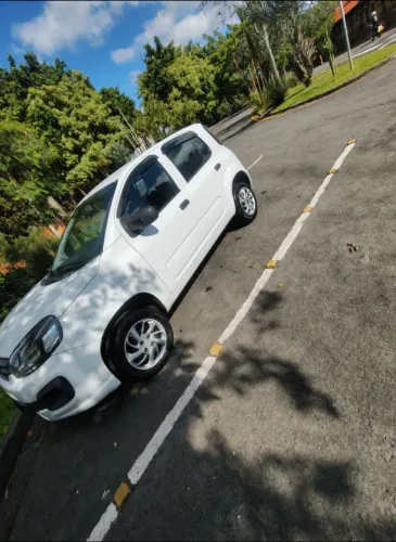 Fiat Uno Drive 1.0 Flex 6V 5P 2018