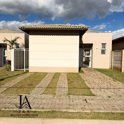Imóvel no condomínio Bosque dos Ipês com 3 quartos sendo 1 suíte