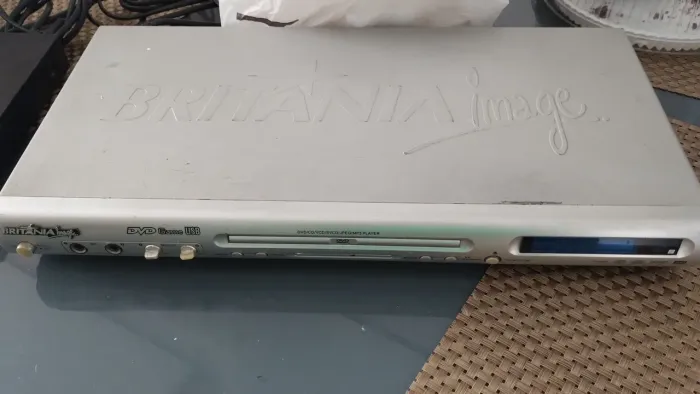 Vende se dvds com karaokê