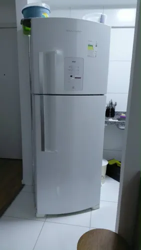 Oportunidade! Geladeira Brastemp Ative frost free 403 litros branca