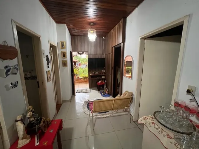 VENDO OU TROCO CHALÉ MOBILIADO EM CALDAS NOVAS