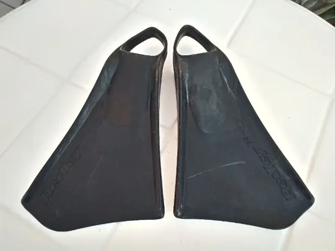 Pé De Pato Redley Fins Tamanho P Small 34/36 (Ler Anúncio)