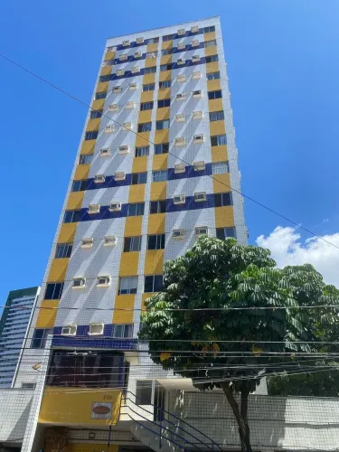 EDF MARIA CLARICE - Imperdível! Apartamento de 3 quartos na Madalena, Recife-PE: 1 suíte,