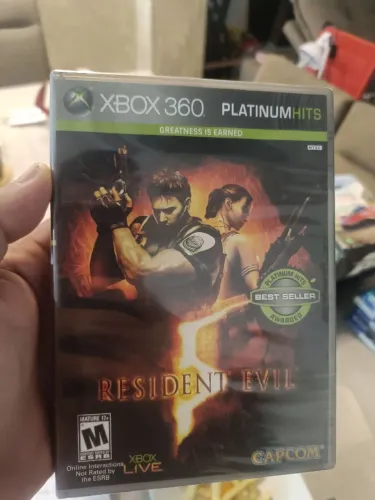Resident evil 5 lacrado tbm troco 