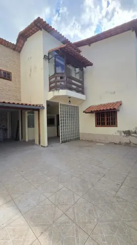 #VENDO Casa Duplex no Jardim América, Itaguaí-RJ.
