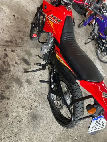 Troco por carro