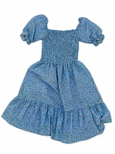 Vestido azul floral rodado