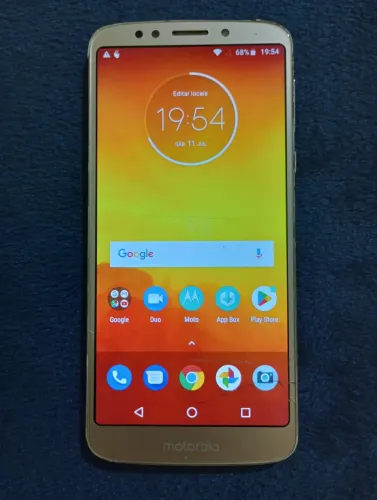 Moto E5 2GB RAM 32GB de Memória + Capinha Protetora - Usado