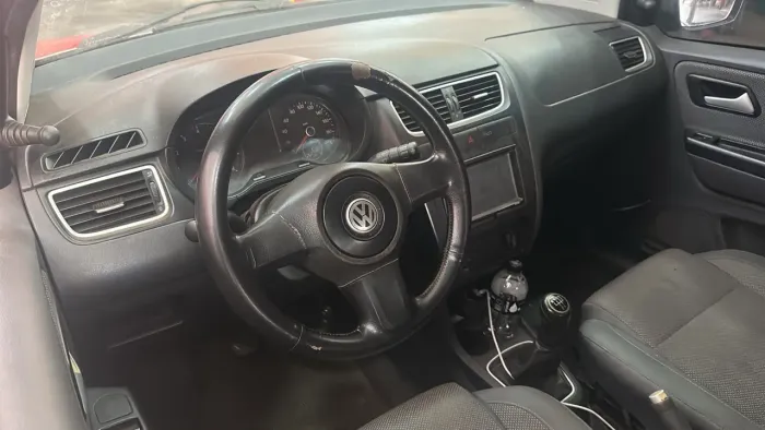 Volkswagen Fox 1.0 MI Total Flex 8V 3P 2012