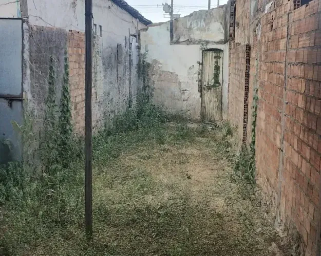 Terreno para venda com 280 metros quadrados em Pedreira - Belém - PA