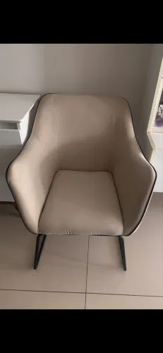 Duas poltronas designer moderno 