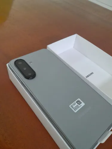 SAMSUNG GALAXY A17, 256GB, 8GB RAM, Câm De 50MP