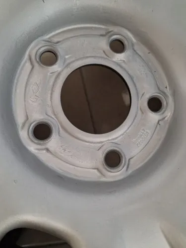 Rodas ferro linha reanult 16 polegadas com pneus