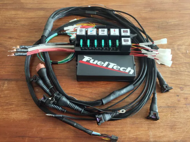 Chicote fueltech FT 300 4 bicos para todos os tipos de motores AP m.i <br>