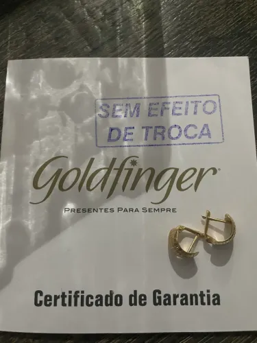 Brinco em ouro