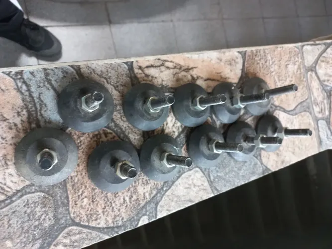 Kit de pés de borracha tipo coxim