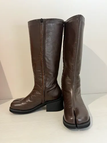 bota agui tabi couro legítimo marrom 35