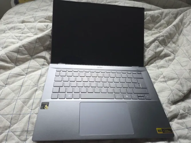 Acer Swift Ai 14 - Snapdragon X Elite 78-100