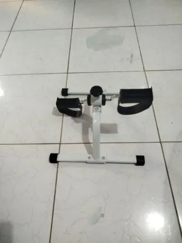Mini bicicleta pedalinho