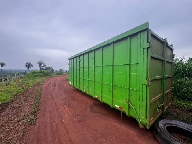 Caçamba Agrícola Roll-on / Roll-off - Grande