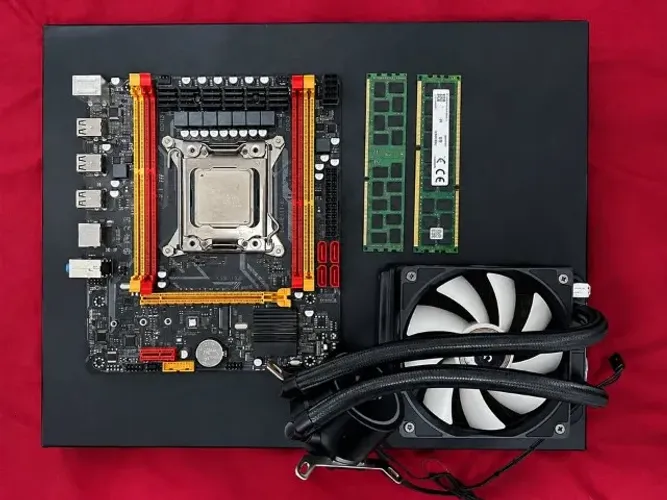 Kit Xeon E5-2689 2.6GHz 8/16 + 32GB RAM + Water Cooler Aigo