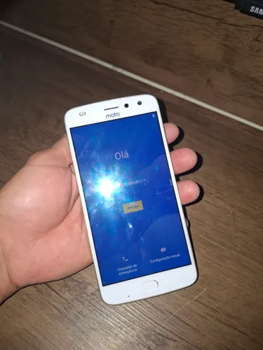 OCelular Motorola moto z play