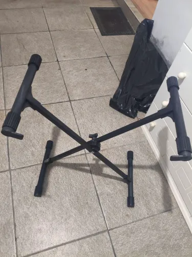 Suporte pra instrumento musical teclado