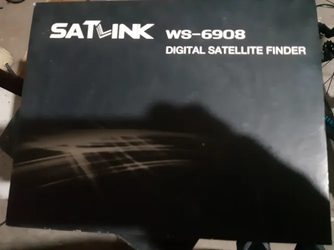 Satlink usado com defeitos na bateria