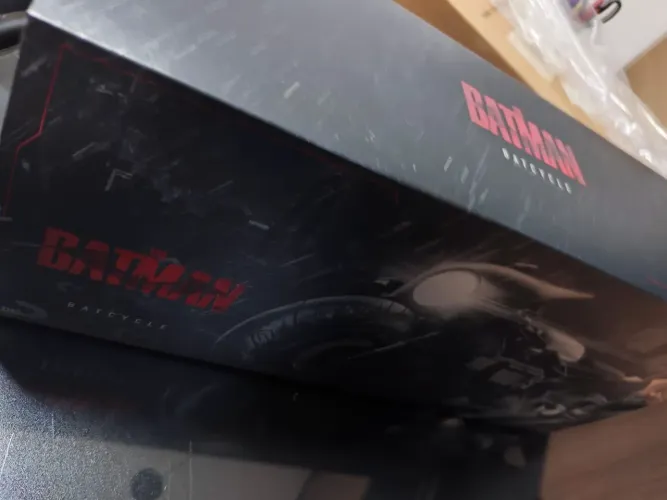Hot Toys Batcycle The Batman motocicleta filme Bruce Wayne Joker Bane Catwoman pinguim 