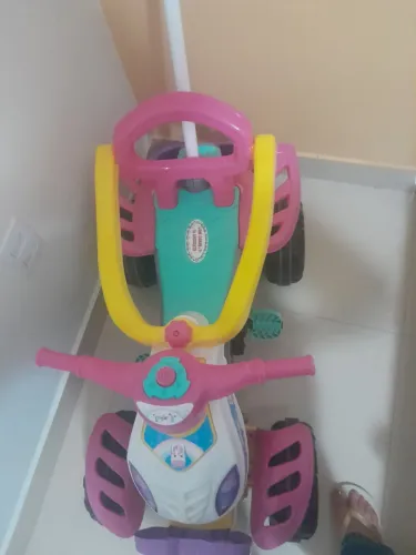 CARRINHO TRICICLO