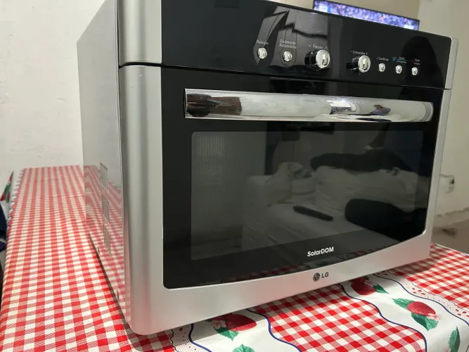LG SolarDOM MP9488SR 34L - Micro-ondas + Grill + Forno