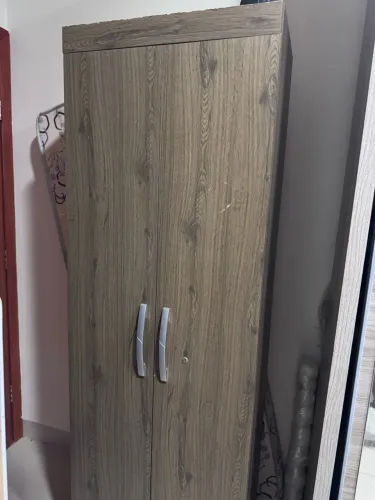 Vende-se Armário Fechado (Mult uso)