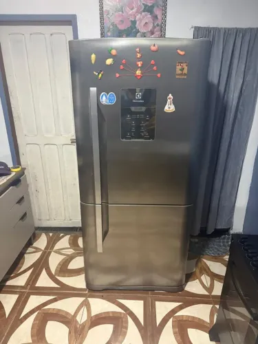 Geladeira Electrolux frost free