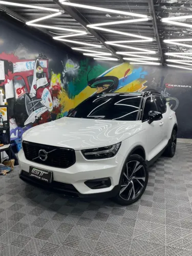 Volvo XC40 T-5 R-design 2.0 252cv AWD 2020